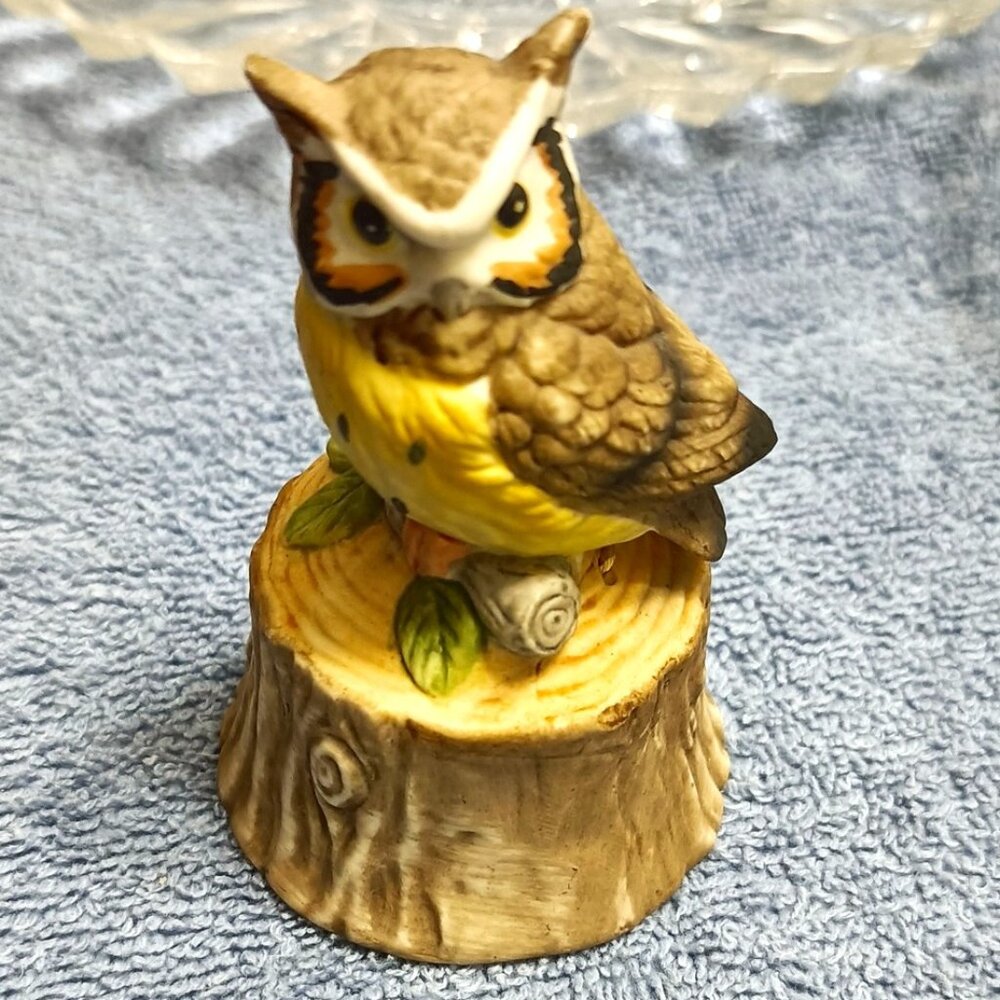 Lefton Vintage Porcelain Great Horned Owl Bell Figurine. Hand Painted.